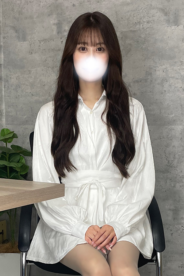 瞳(ひとみ)